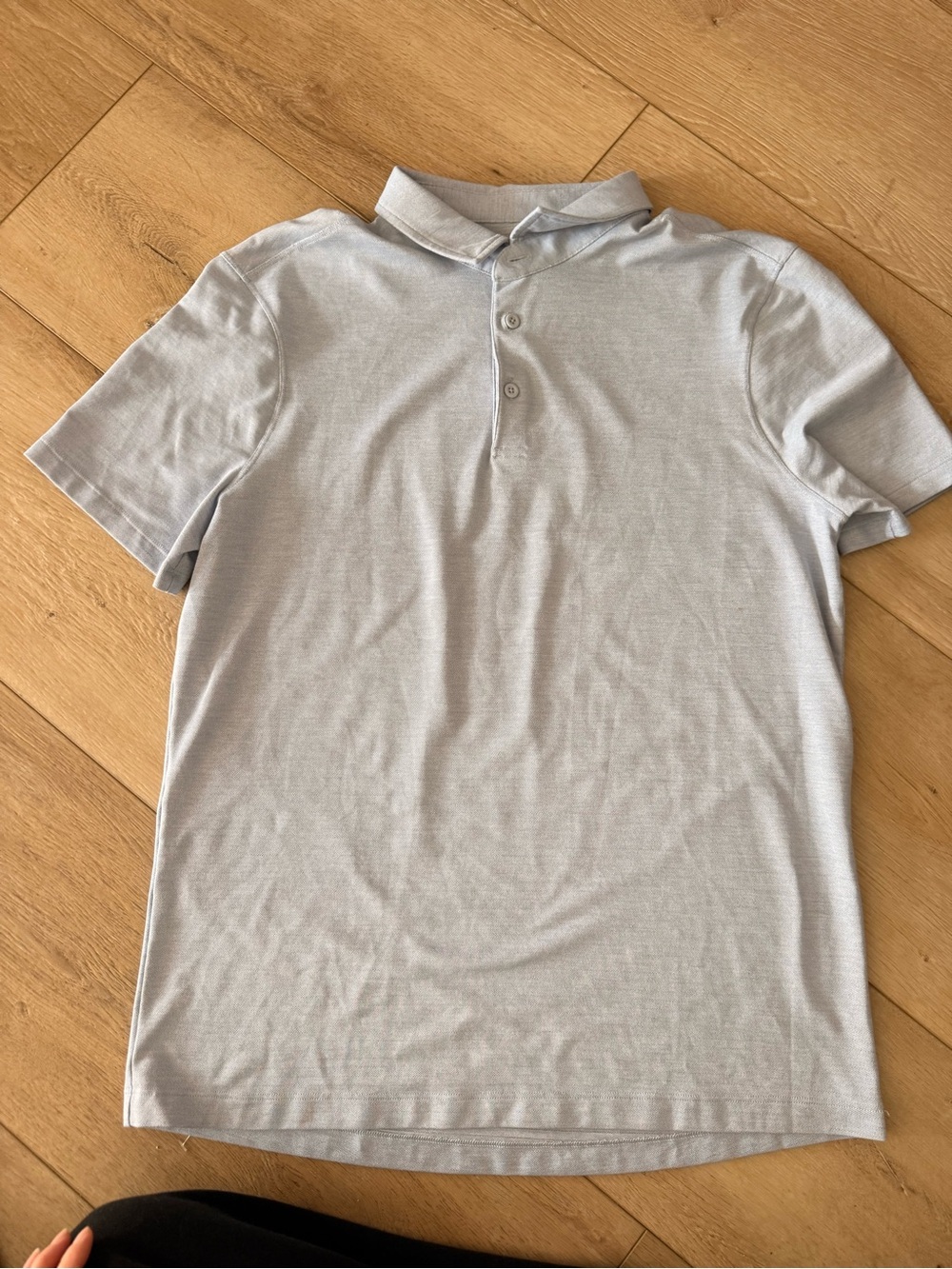 Men’s Lululemon polo size large